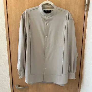 UNITED TOKYO 밴드 카라 셔츠 1