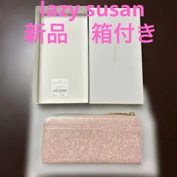 새상품 소가죽 핑크 장지갑 박스 포함