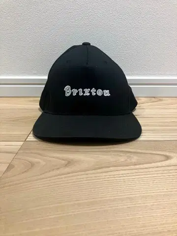 브릭스톤 스냅백 캡 블랙