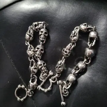 스컬 디자인 실버 팔찌