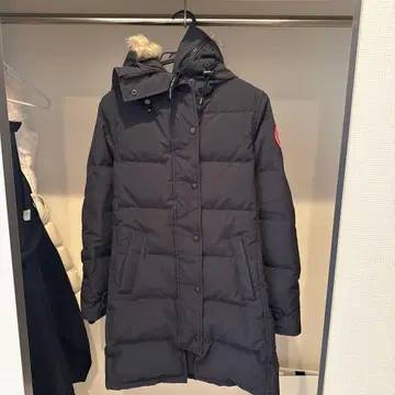 Canada Goose 다운 자켓 매켄지 S 네이비