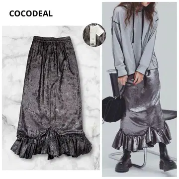 택 포함 새상품 COCODEAL 코코딜 프린트 프릴 타이트 스커트