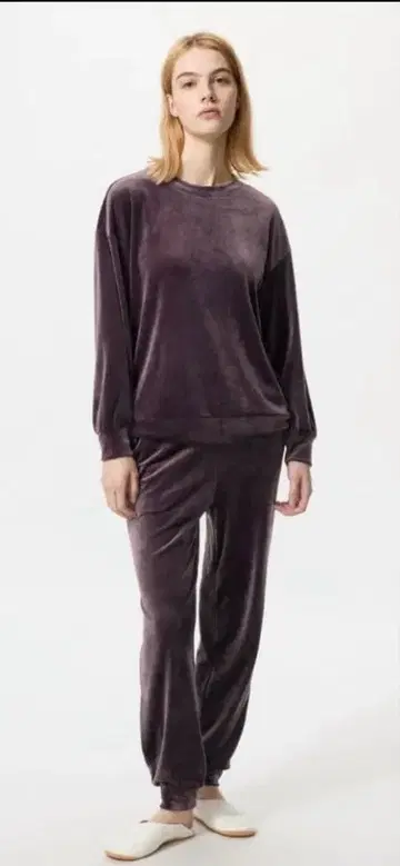 택 포함 유니클로 울트라 스트레치 스무스 세트 L