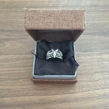 실버 역오각형 반지 MALAIKA