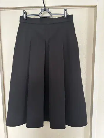 23구 [세탁 가능] 네오프렌 저지 턱 스커트