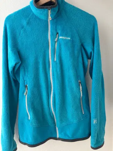 파타고니아 우먼 R2 플리스 자켓