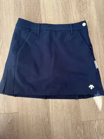 descente 골프 타이트 스커트 네이비