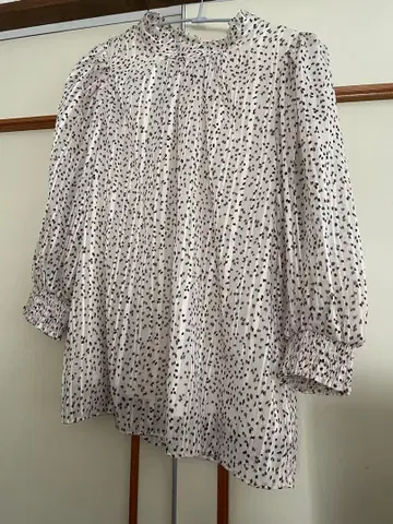 ITS'DEMO 블라우스 새상품