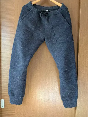 에티나 스웨트 팬츠 아이언 네이비 YetinaBLACK BRICK