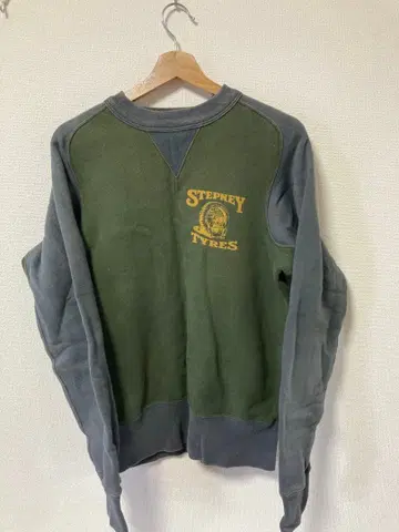 Cushman STEPNEY TYRES 트레이닝복 L 사이즈