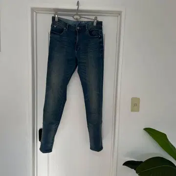 THE SHOP TK 라이트 블루 스키니 청바지