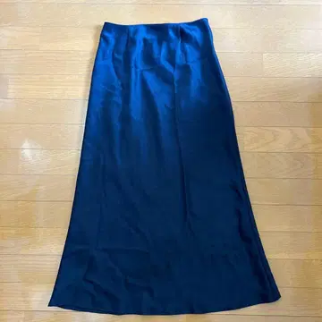 프레이 아이.디 네이비 플레어 스커트