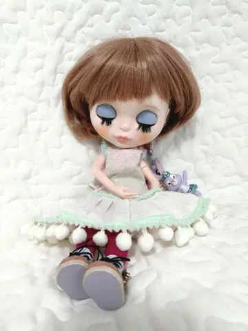 작가님 아이시 인형 아웃핏 포함