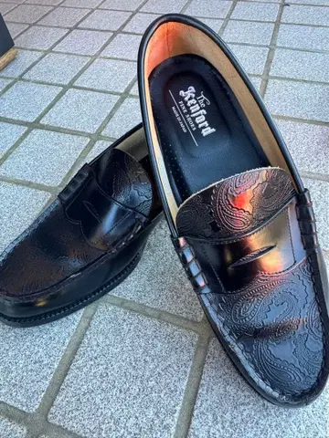 Kenford 로퍼 BLACK PAISLEY