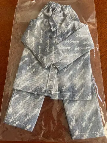 정국 데님풍 셋업 BTS 마텔 인형 의류