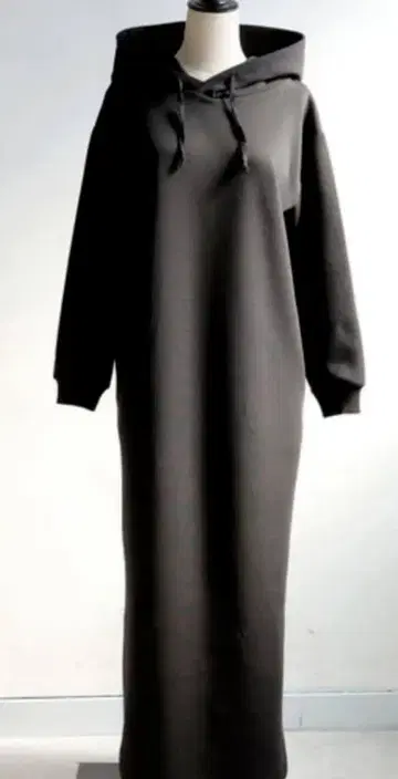 ANTIQUA 히로타 나오 프로듀스 HOODED ONE-PIECE