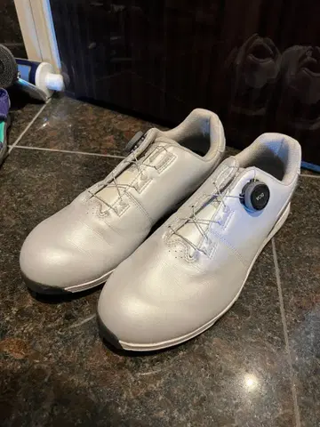 미즈노 넥스트라이트 에너지 보아 27cm