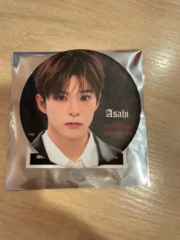 treasure 캔뱃지 아사히