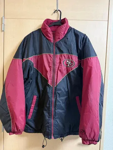 SF 자켓 블랙/빨간색