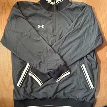 언더아머 나일론 자켓 XL 블랙