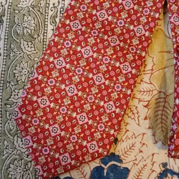 NINA RICCI 꽃무늬 넥타이 빨간색