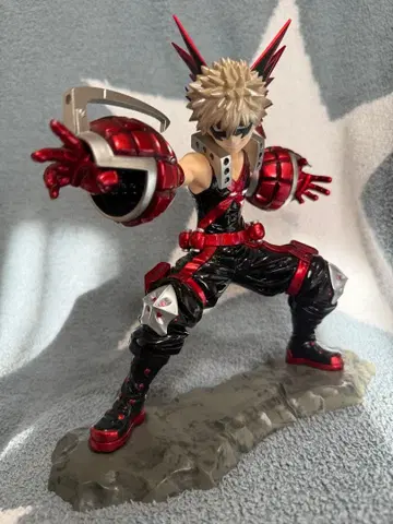 나의 히어로 아카데미아 바쿠고 카츠키 피규어