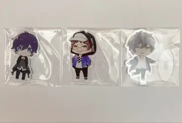 UMM TRIAD STARS 아크릴 스탠드 유토리 모루데오 무온