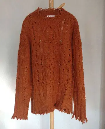 SLY 오버사이즈 데미지 니트