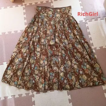 리치걸 앞 버튼 꽃무늬 플레어 스커트