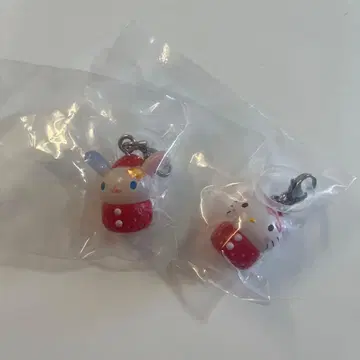 딸기 메지루시 액세서리 산리오 헬로키티 우사하나