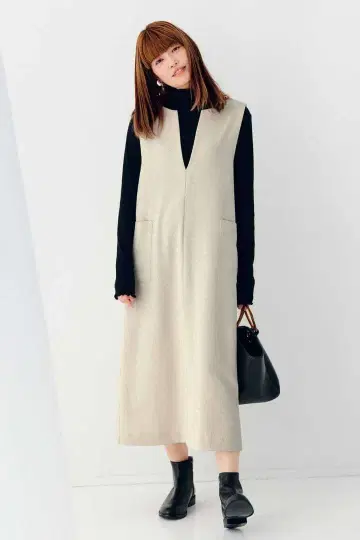 리브 인 컴포트 오버롤 스커트