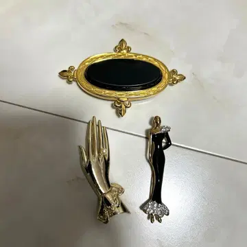 앤티크 브로치 골드 실버 모티브