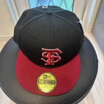 59FIFTY 블랙/버건디 캡