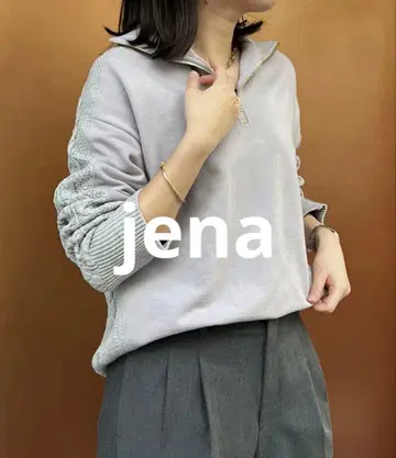 쭈리 니트 하프 지퍼 풀오버