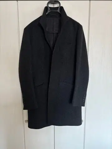 [ 고품질 ] 다크 그레이 체스터 코트 3개 버튼