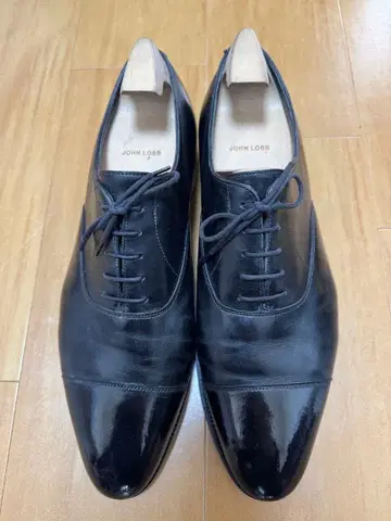 새상품급 미러 면 마무리 JOHN LOBB CITY2 10 1/2 블랙