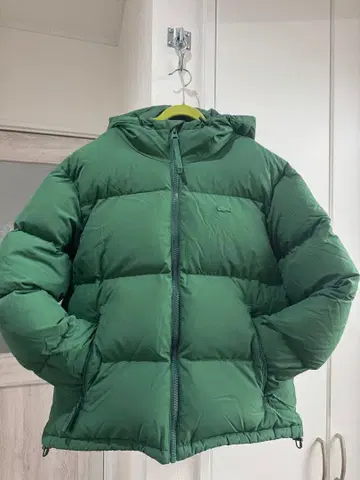 Lacoste 그린 다운 자켓 협의 가능