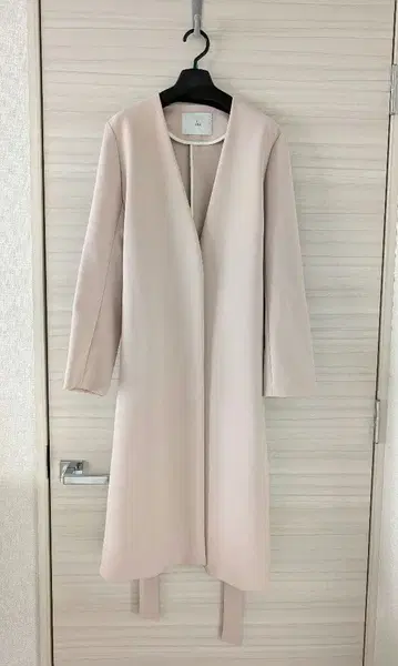 티아라 노카라 코트 핑크 베이지