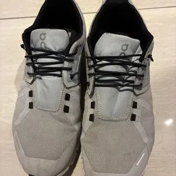 On 러닝화 US M8.5 그레이