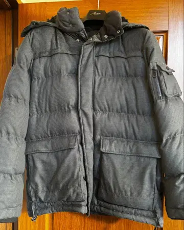 다운 재킷 (다운 80%)