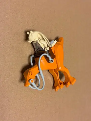 레고 스타 워즈 7115 군간 패트롤의 일부