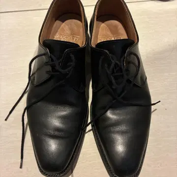 Crockett & Jones 블랙 드레스 슈즈 6E