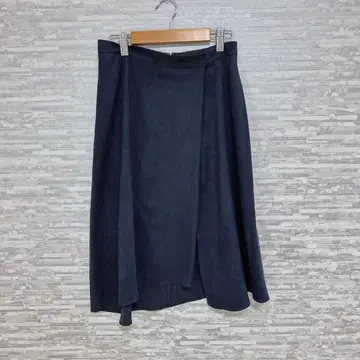 쿠 드 샹스 네이비 플레어 스커트 36 사이즈 고급 오피스