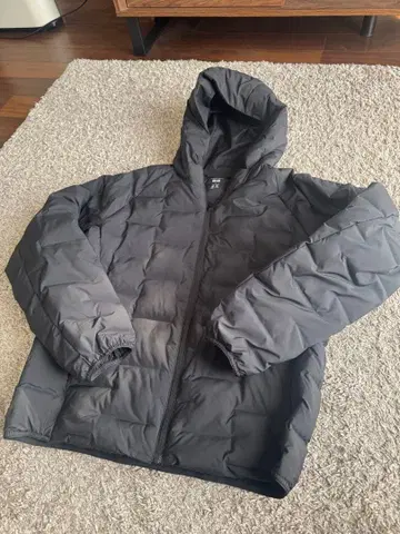 UNIQLO 퍼프 테크 후드티 M 블랙