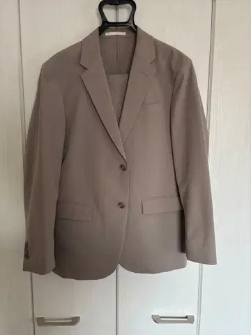 유니클로 베이지 캐주얼 수트 2버튼