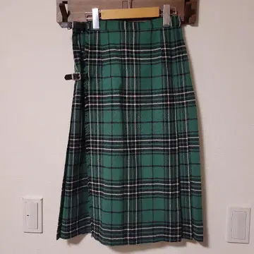 요크랜드 그린 체크 플리츠 스커트