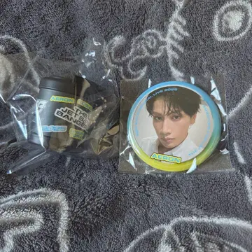 NEOEXILE tjbb 에이론 캔뱃지 코인 실린더