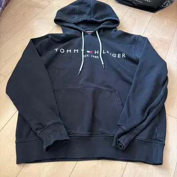 TOMMY HILFIGER 블랙 후드티 XL