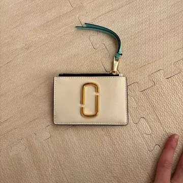 마크제이콥스 화이트 레드 가죽 카드 케이스