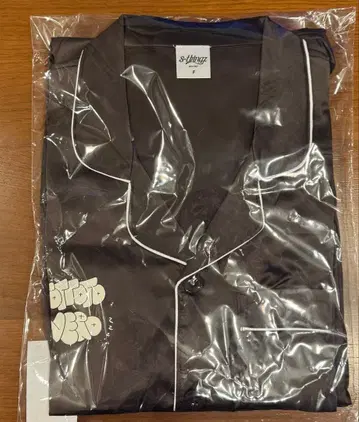 시트킹스 무도관 숙박 특전 새틴 나이트 웨어